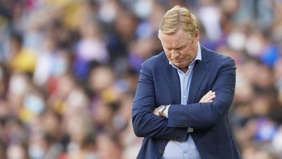 Barcelona chính thức sa thải huấn luyện viên Ronald Koeman