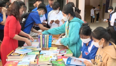 Chơn Thành, tưng bừng ngày sách và văn hóa đọc