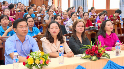 Đồng Xoài: 200 cán bộ, hội viên phụ nữ được bồi dưỡng nâng cao nghiệp vụ công tác hội năm 2024