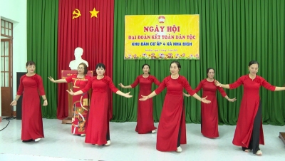 Tưng bừng “Ngày hội đại đoàn kết toàn dân tộc” tại khu phố ấp 4, xã Nha Bích