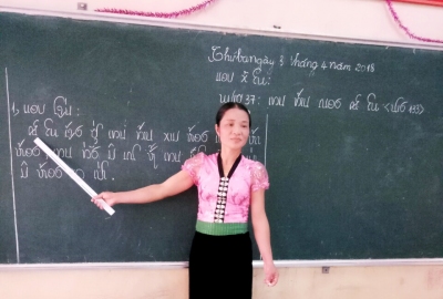 Quy định mới về phát hành sách giáo khoa dạy học tiếng dân tộc thiểu số